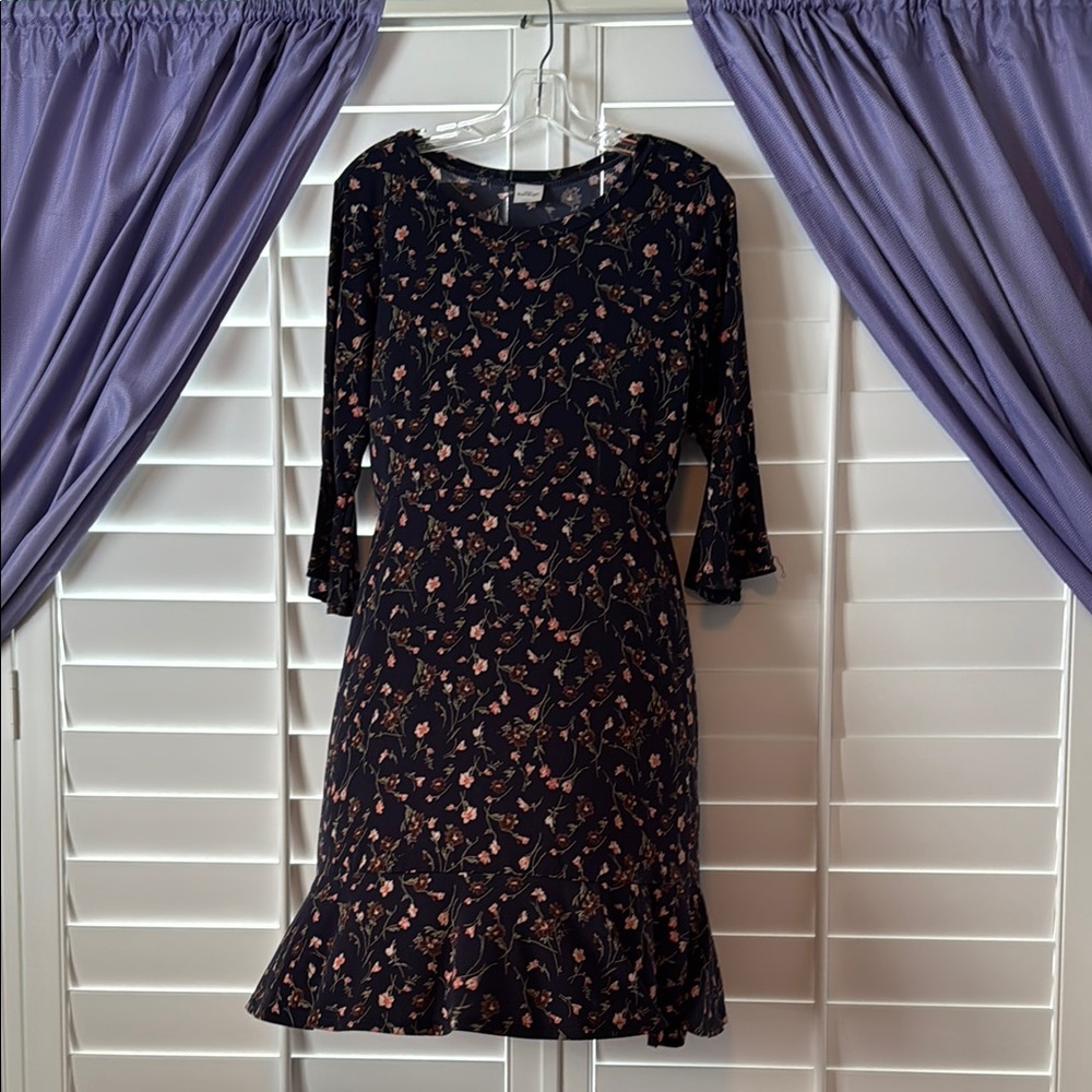 Kaileigh Navy Ruffled Tiered Sheath Dress